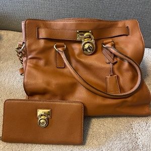 Michael Kors handbag and wallet